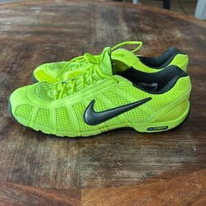 Mens size 12 Nike Zoom running shoes